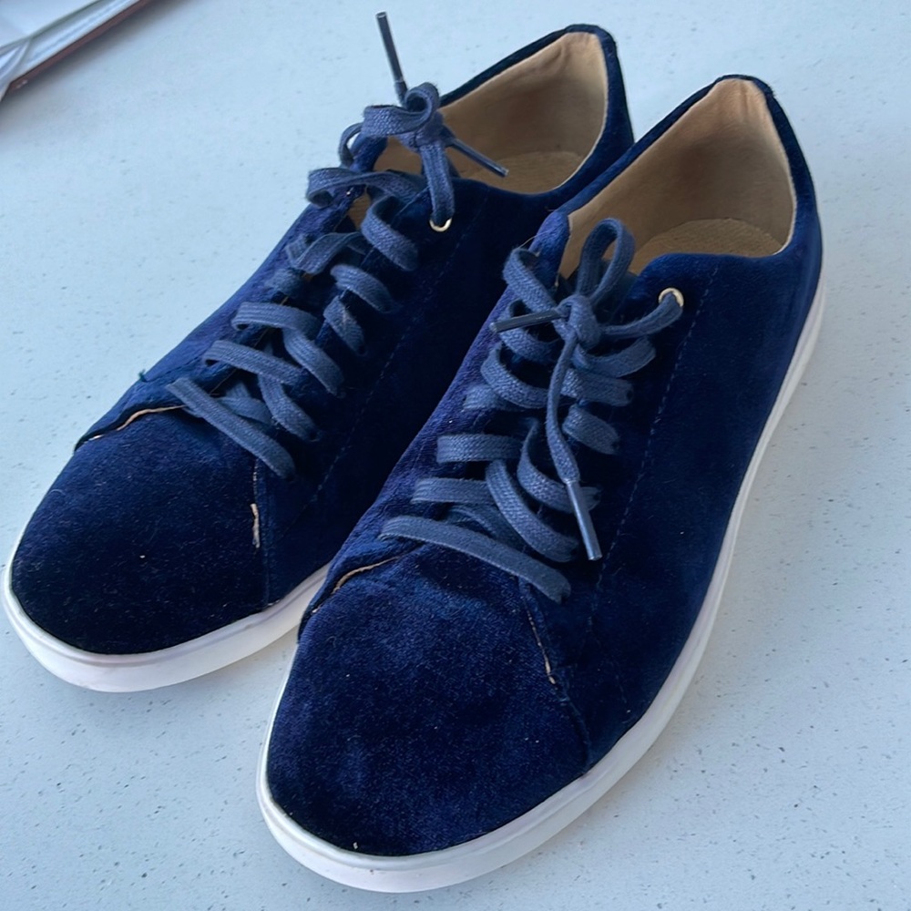 Blue Velvet Cole Haan sneakers